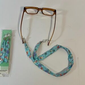 New Eye Glassed Holders Neck Strap, Cottage Floral Faux Pearl & Silver Bead‎